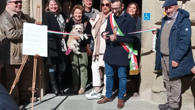 immagine inaugurazione Mostra d'Arte e donna