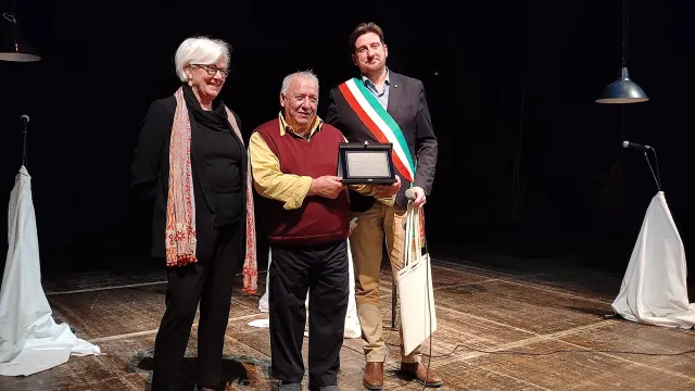 immagine premiazione Santagata