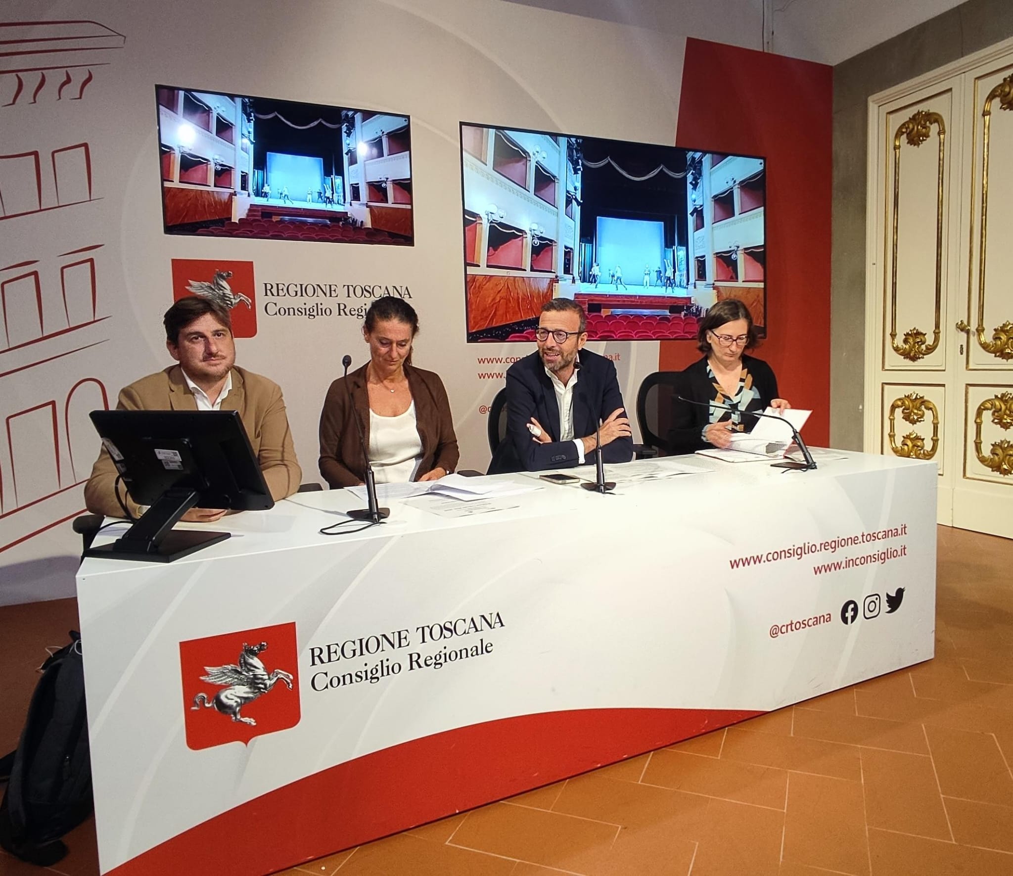 Conferenza stampa